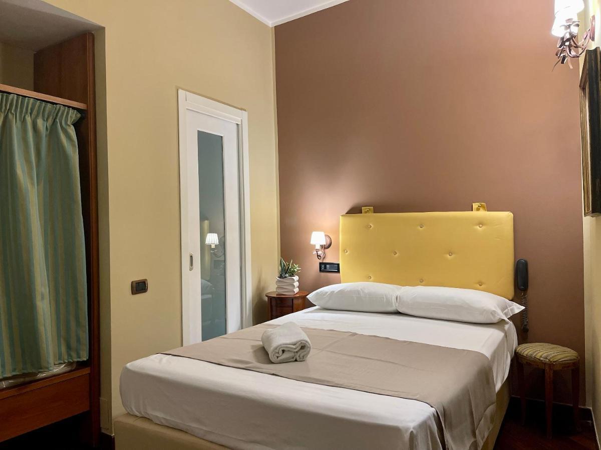 Hotel Suite Ares Neapol Exteriér fotografie