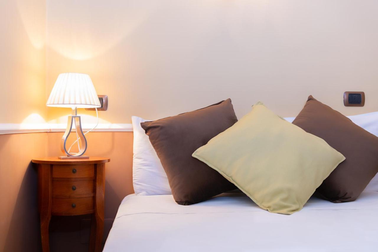 Hotel Suite Ares Neapol Exteriér fotografie