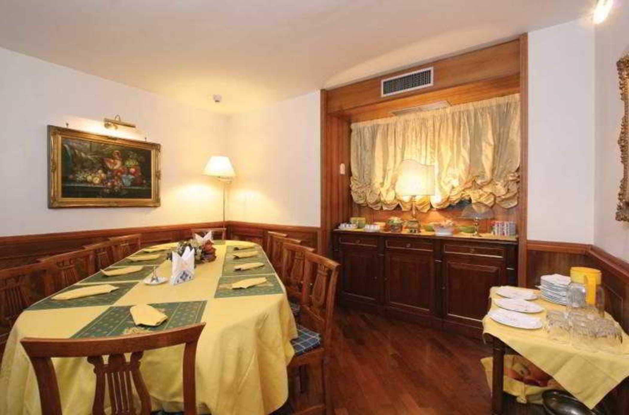 Hotel Suite Ares Neapol Restaurace fotografie