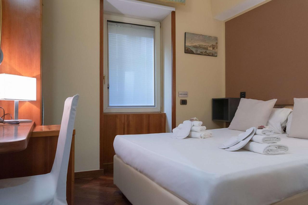 Hotel Suite Ares Neapol Exteriér fotografie